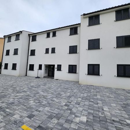 מאלינסקה Apartmani M&L I M&J מראה חיצוני תמונה