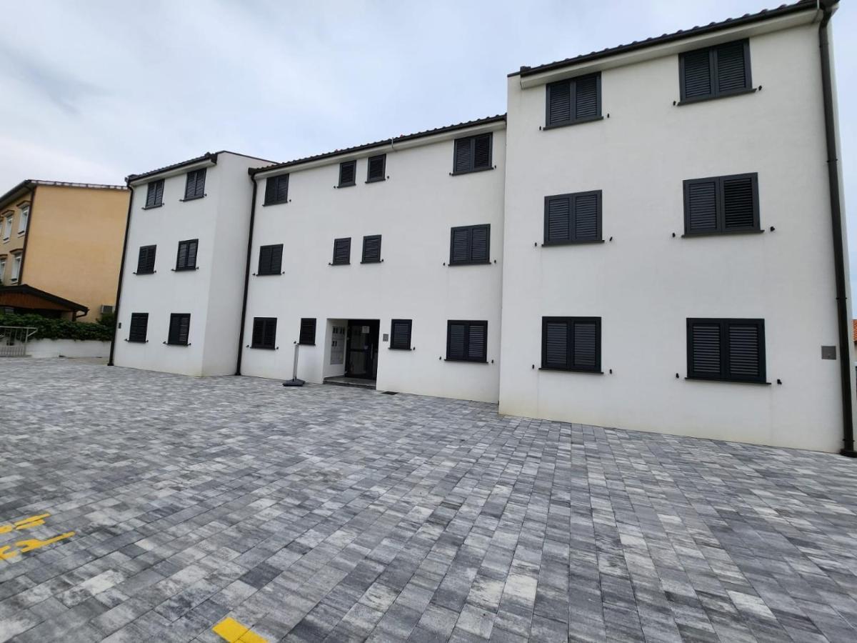 מאלינסקה Apartmani M&L I M&J מראה חיצוני תמונה