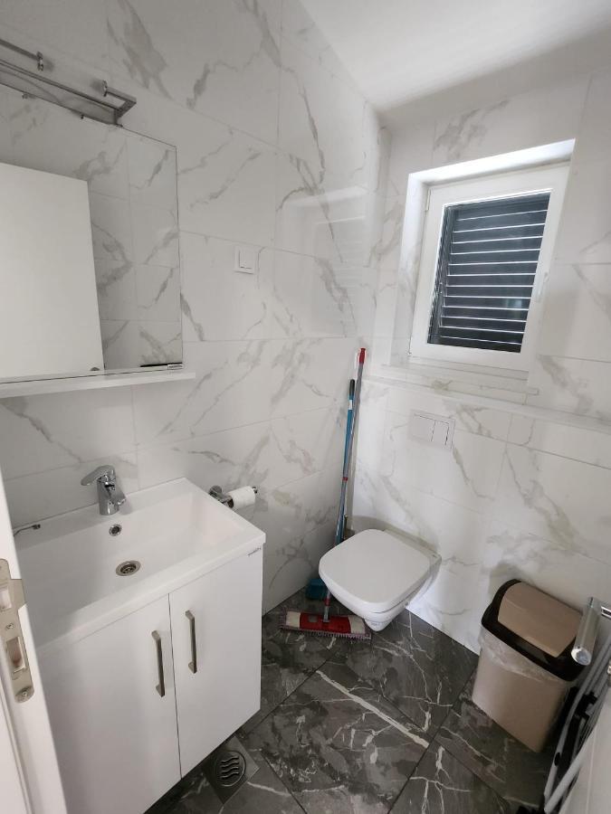 מאלינסקה Apartmani M&L I M&J מראה חיצוני תמונה